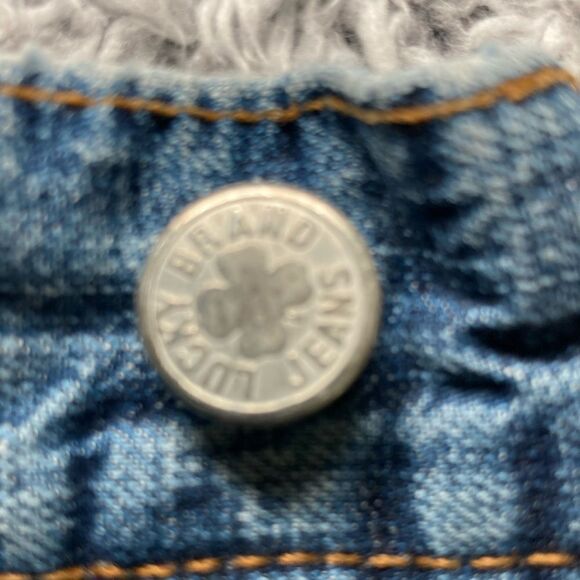 LUCKY BRAND 6 by Gene Montesano Straight Leg Crop - Picture 6 of 11